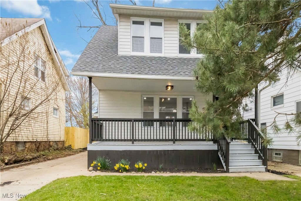 Real estate listing image