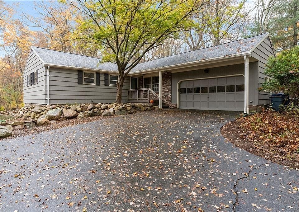 325 Shady Hill Dr, East Greenwich, RI 02818 Zillow