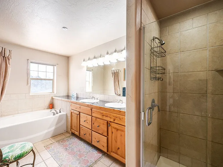 6144 N Fox Point Cir #C2 — Photo 15