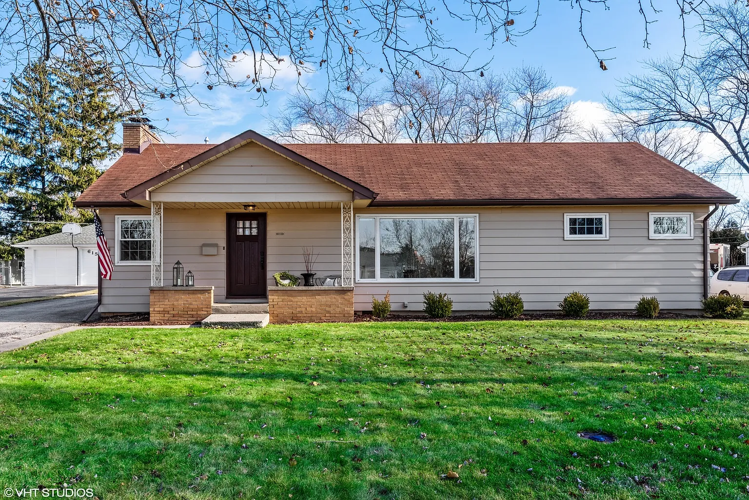 613 Rosedale Rd photo 1