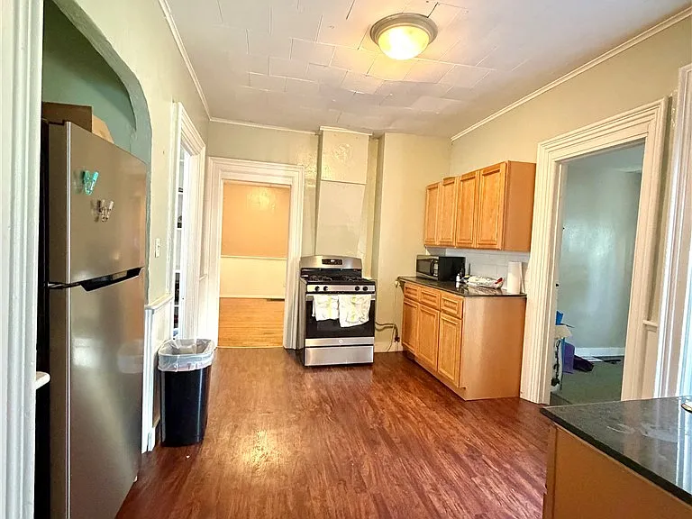 124 Normal Ave #1 — Photo 4