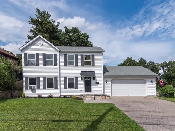 83 Maple Ave, West Warwick, RI 02893