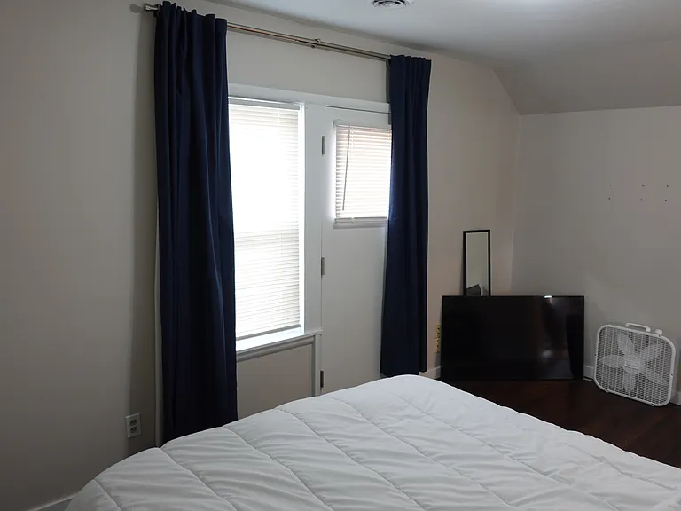 Bedroom 2 balcony door