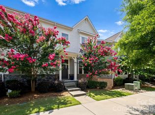 9432 Ainslie Downs St, Charlotte, NC 28273