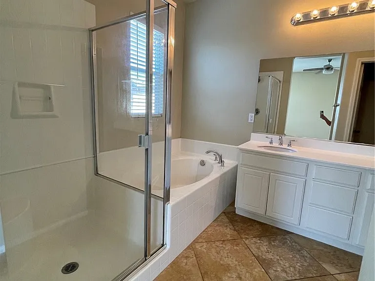 15996 Moonflower Ave — Photo 16