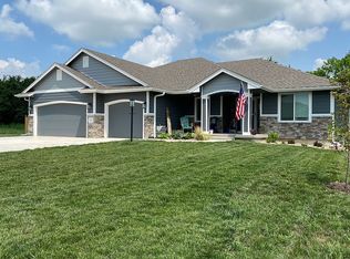 3612 NW 53rd Ter, Topeka, KS 66618