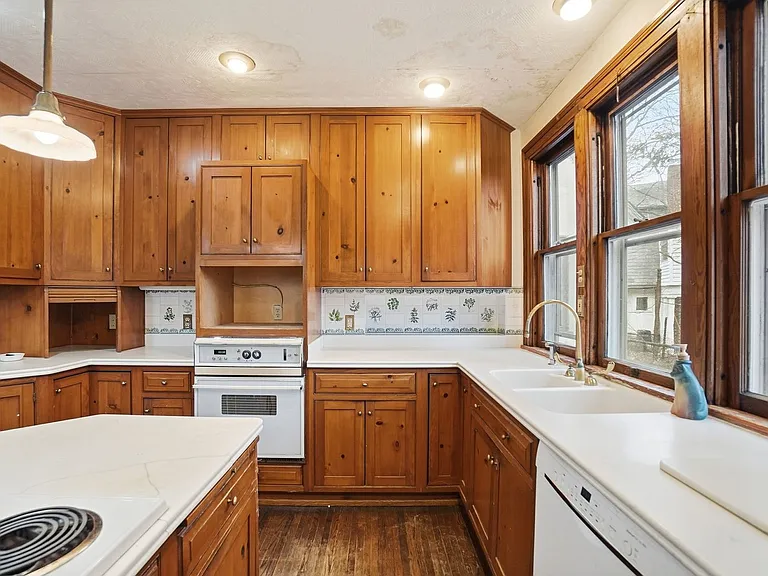 2104 Iuka Ave — Photo 20