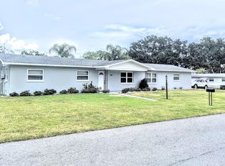 39155 12th Ave, Zephyrhills, FL 33542