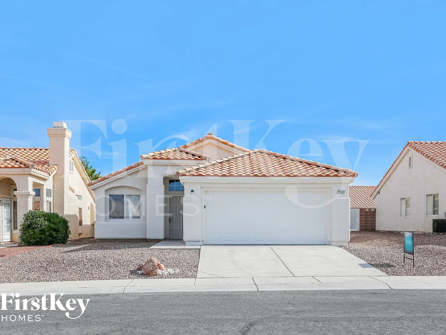 3 bed, 2.0 bath, 1459 sqft, $2,120 — Photo 1