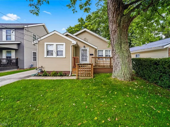 149 Traymore Blvd, Eastlake, OH 44095