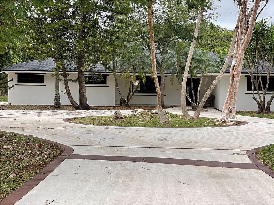 1st image of 16881 SW 276th St