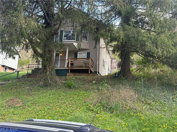 921 W Bennett St, Bridgeport, OH 43912