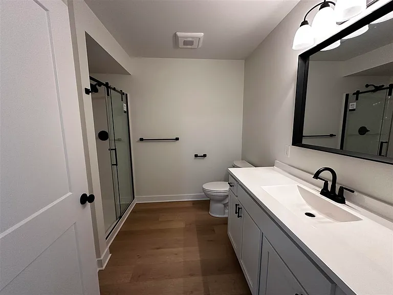 530 State St #530B — Photo 11