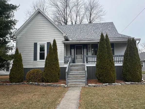 205 E Craig St, Ossian, IN 46777