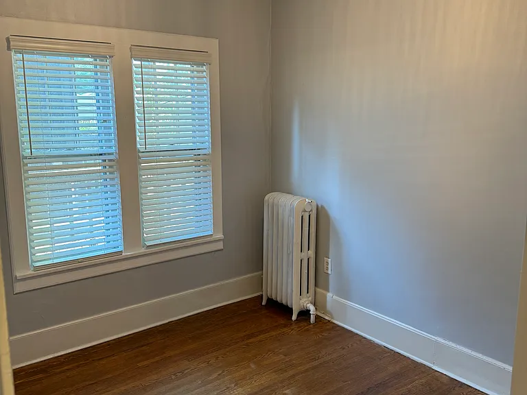 3231 Emerson Ave S — Photo 13