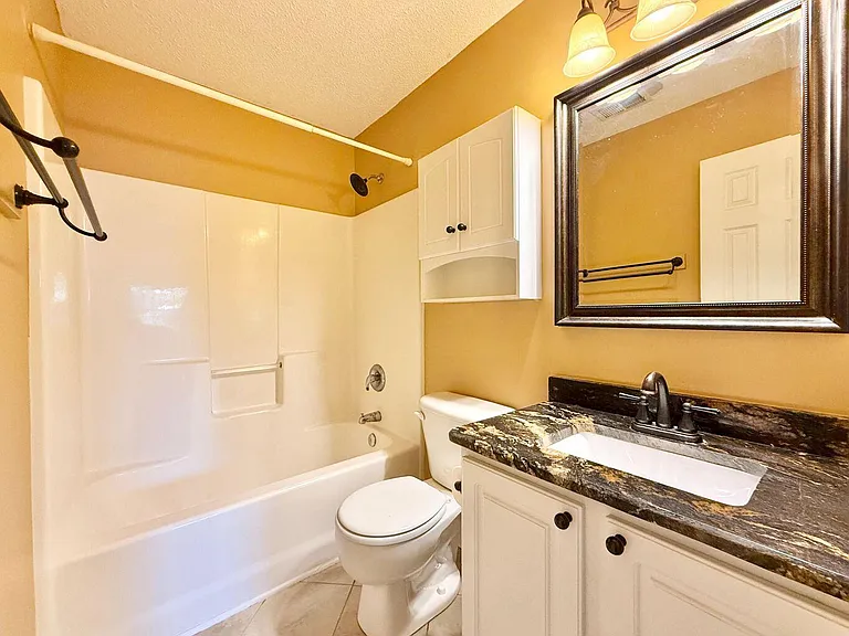 108 Willowbend Ln — Photo 20