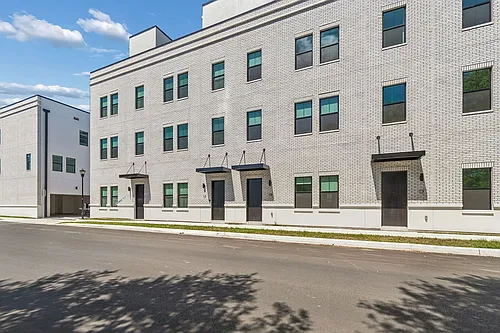1218 E Kay St #14 Photo 1