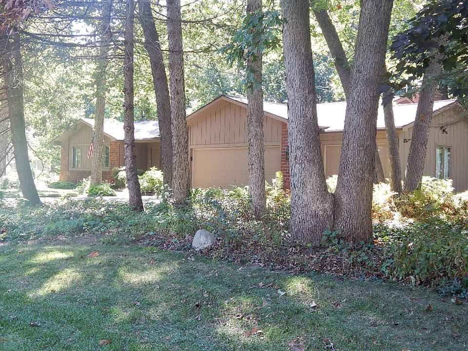 1st image of 3155 W Redford Dr SE