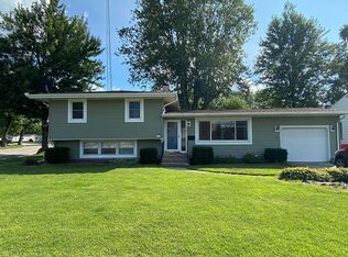 1113 Jackson Blvd, Rochester, IN 46975