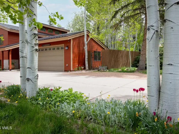 1690 Deer Blvd, Avon, CO 81620
