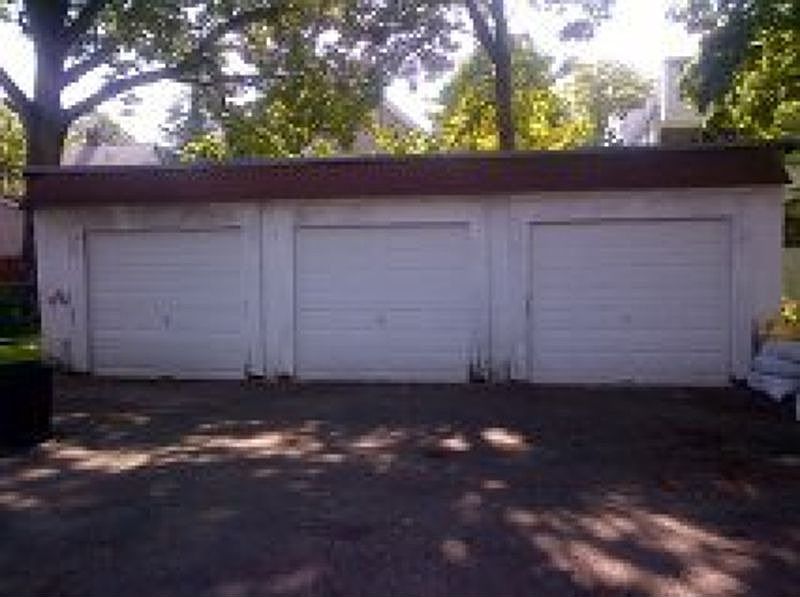 2nd image of 116 Whittlesey Ave