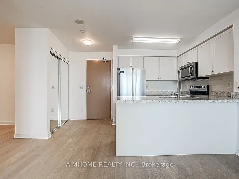 503 Beecroft Rd #2106 — Photo 4