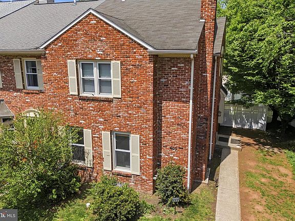 2nd image of 400 Jean Dr