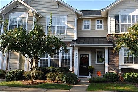 1st image of 722 Cherryfield Pl