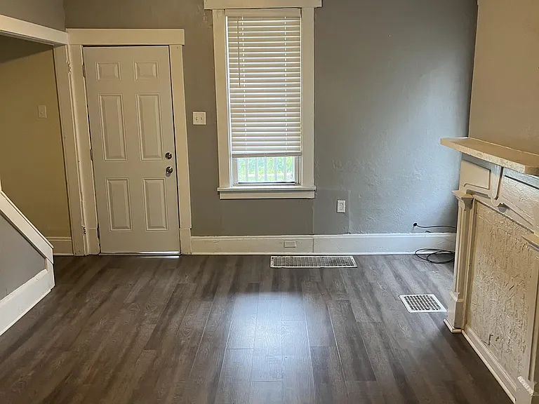 551 New Alexandria Rd #1 — Photo 3