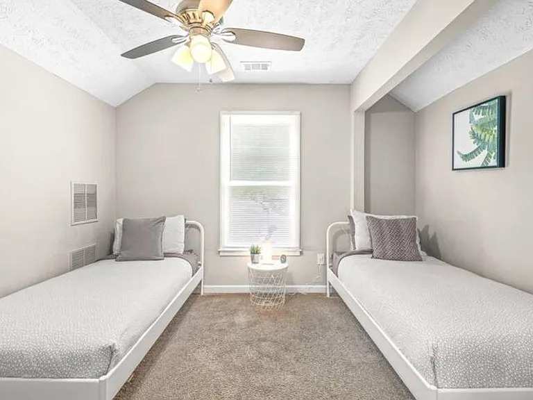 1296 Sells Ave SW #A — Photo 17