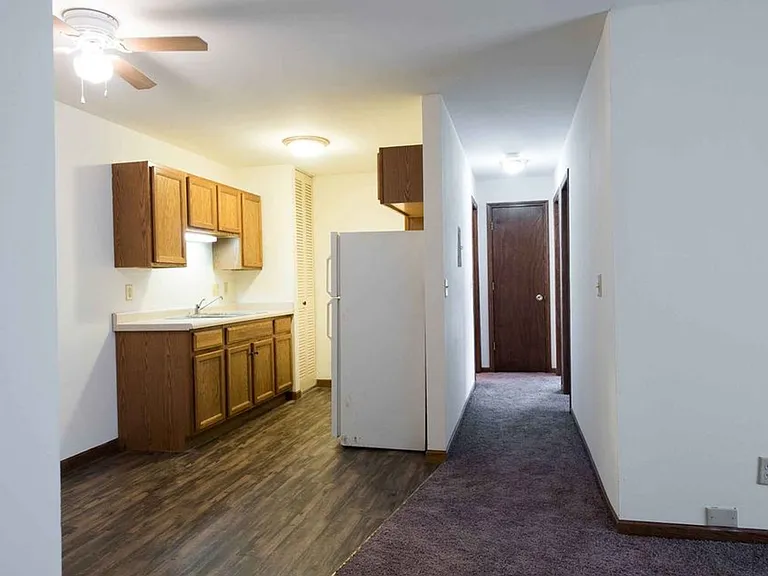 1311-1315 Fleetfoot Dr — Photo 2