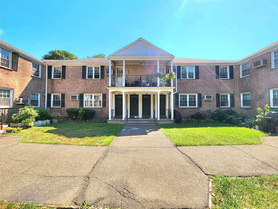 22420 Horace Harding Expressway 1st Fl, Oakland Gardens, NY 11364 Zillow