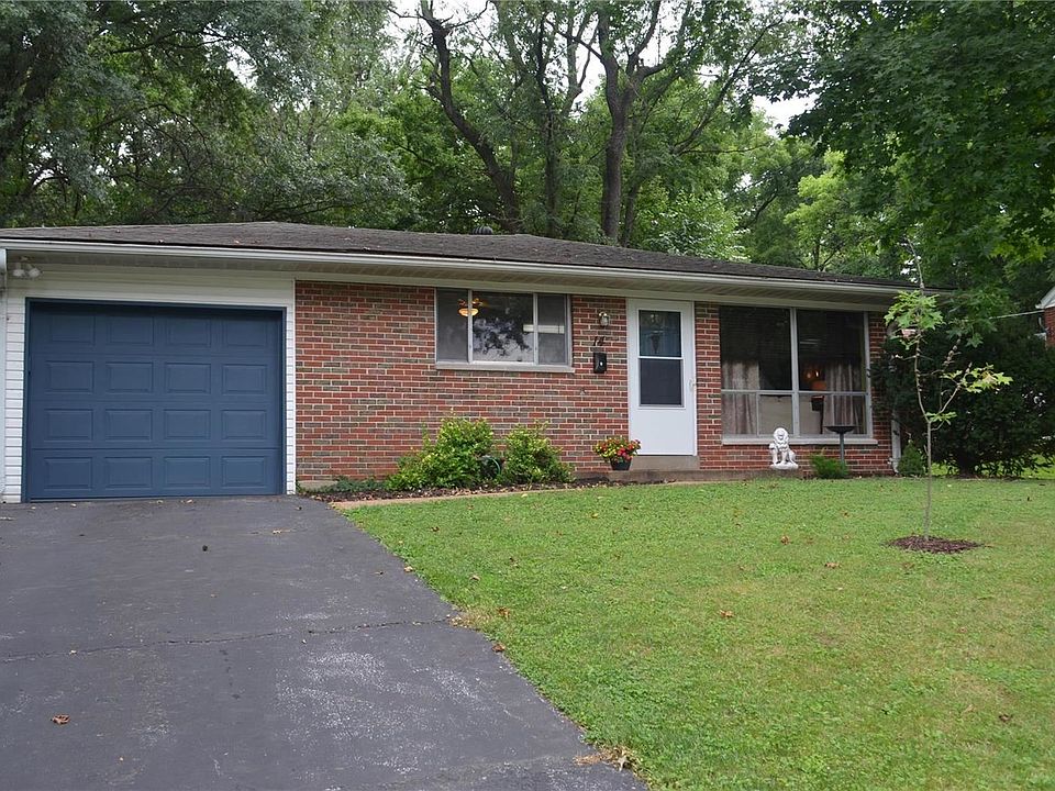 1st image of 14 Jean Dr