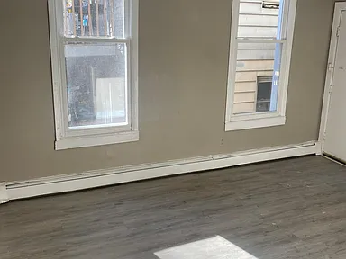 687 Summer Ave #6 — photo 3 of 7