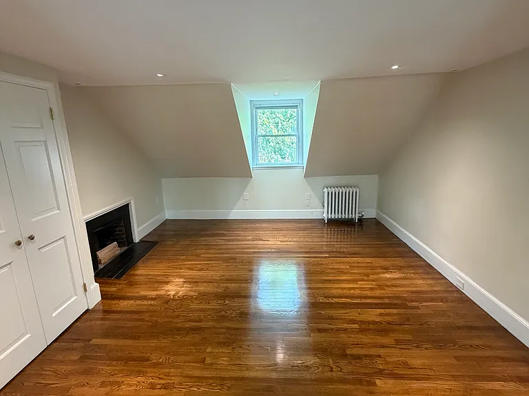 96 Mount Vernon St #4 — Photo 6