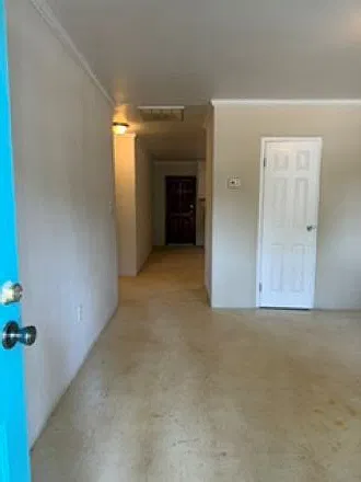 2 bed, 1020 sqft, $950 — Photo 1