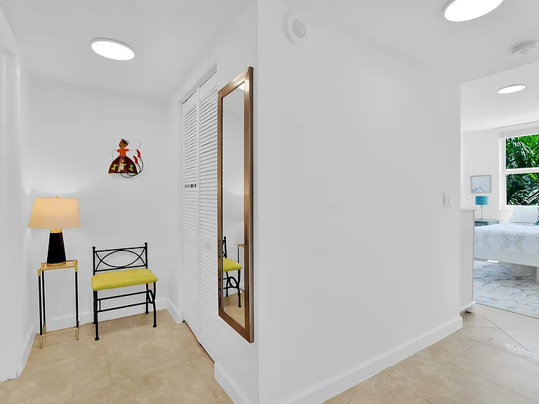99 SE Mizner Blvd #401 — Photo 15