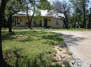 903 Dunaway Ct, Granbury, TX 76049