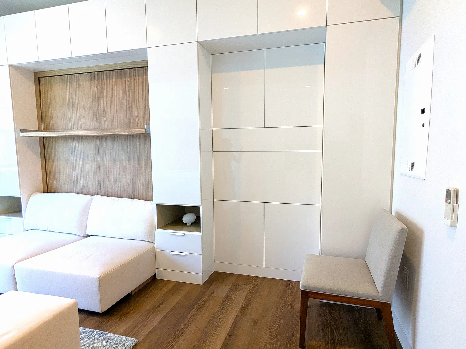 Studio, 282 sqft, $2,800 — Photo 3