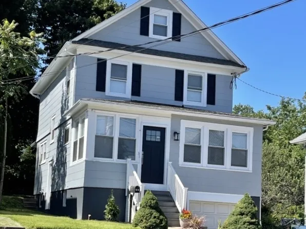 315 East St, Bound Brook Boro, NJ 08805