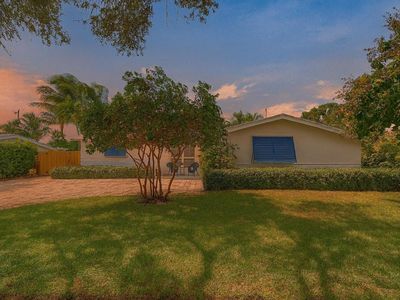 777 Lagoon Dr, North Palm Beach, FL, 33408