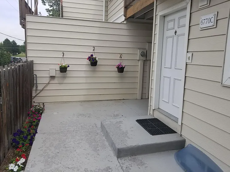 6770 E Mississippi Ave #C — Photo 2