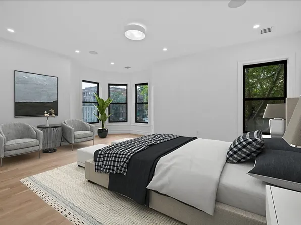 2729 Bedford Avenue image 17 of 33