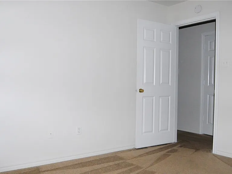 2339 Pronghorn Ln — Photo 5