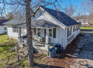 307 Webster St, Richland, MO 65556