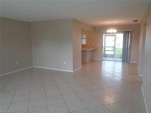 3rd image of 513 SE 8th St