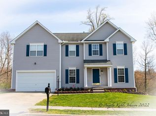 237 Rubens Cir, Martinsburg, WV 25403