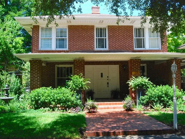 2212 Lipscomb St, Fort Worth, TX 76110