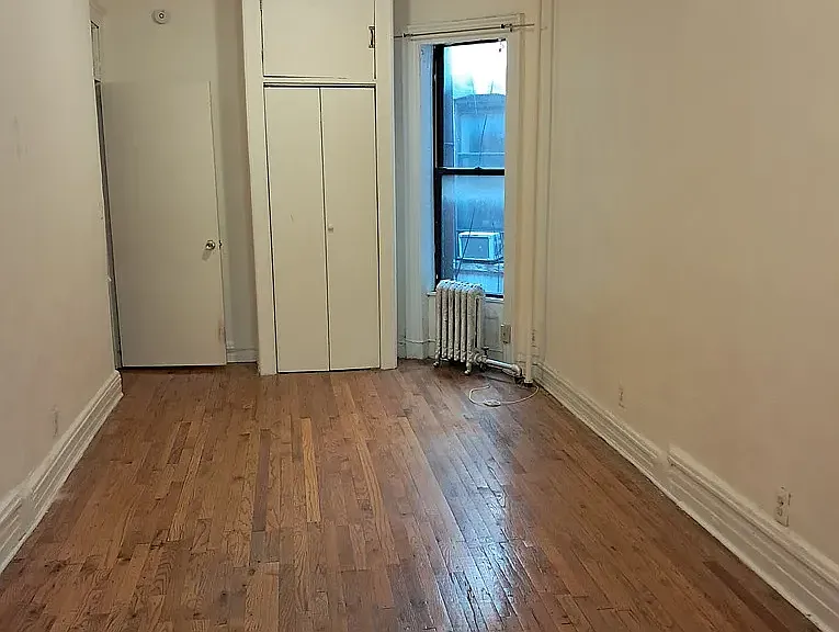 832 Washington Ave #4R — Photo 6