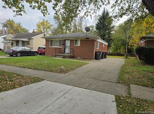 26911 Yale St, Inkster, MI 48141
